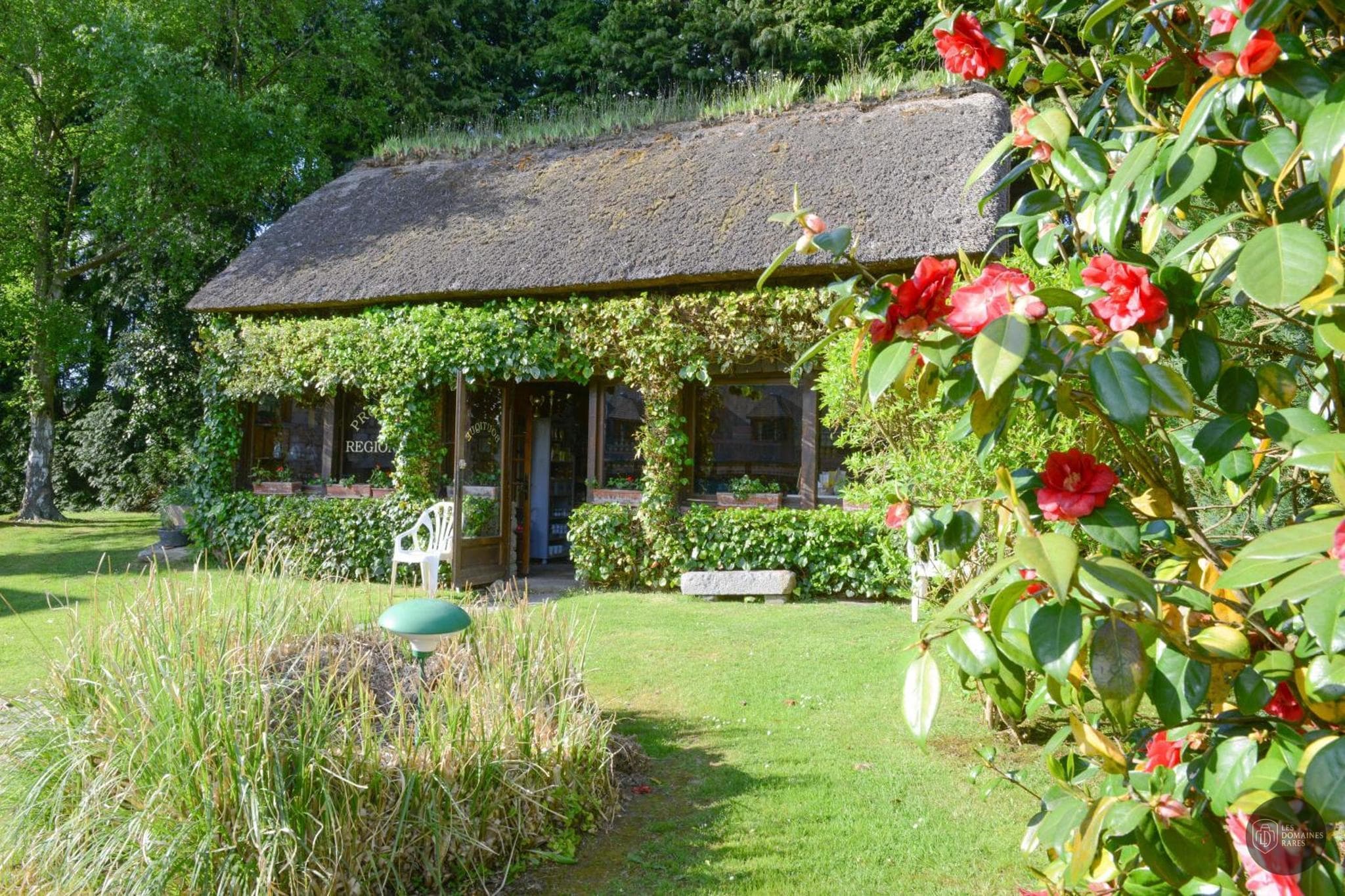 Vue extérieure du manoir Manoir de l'Acherie en Normandie