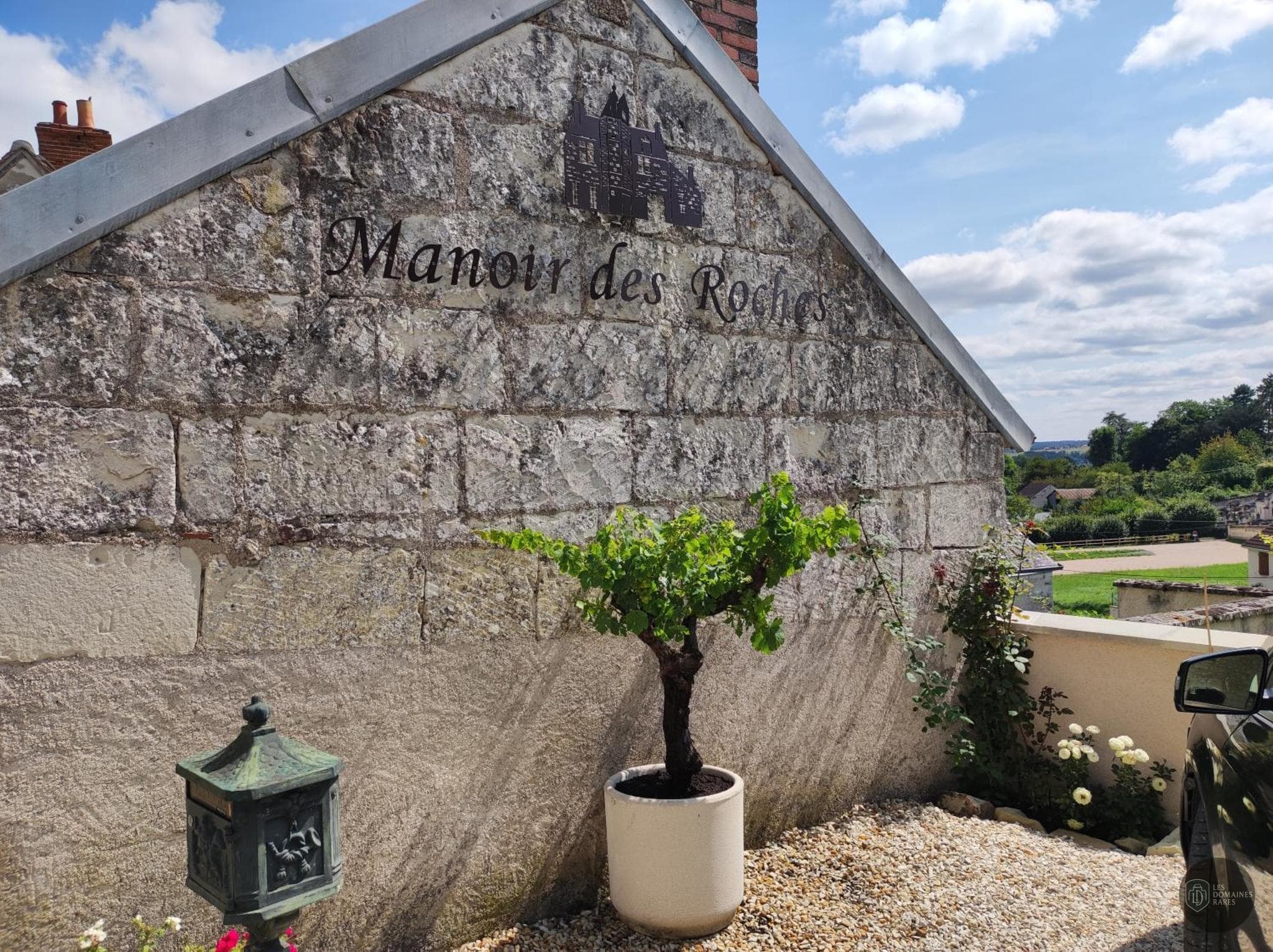 Vue extérieure du manoir Manoir des Roches en Île-de-France