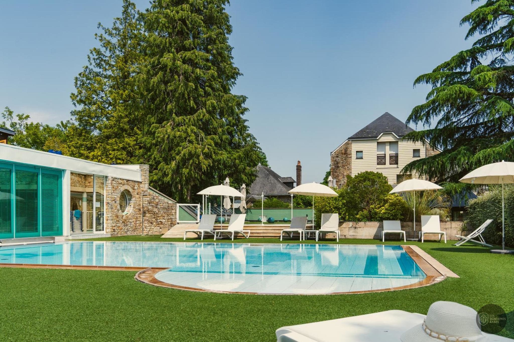 Piscine et activités du manoir Manoir du Lys en Normandie