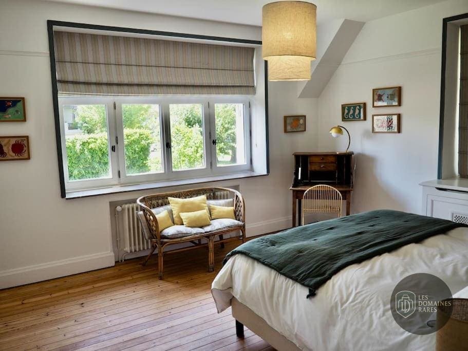 Chambre du manoir Manoir du Soleil d'Or à Nassandres en Normandie - séminaire eure (27)