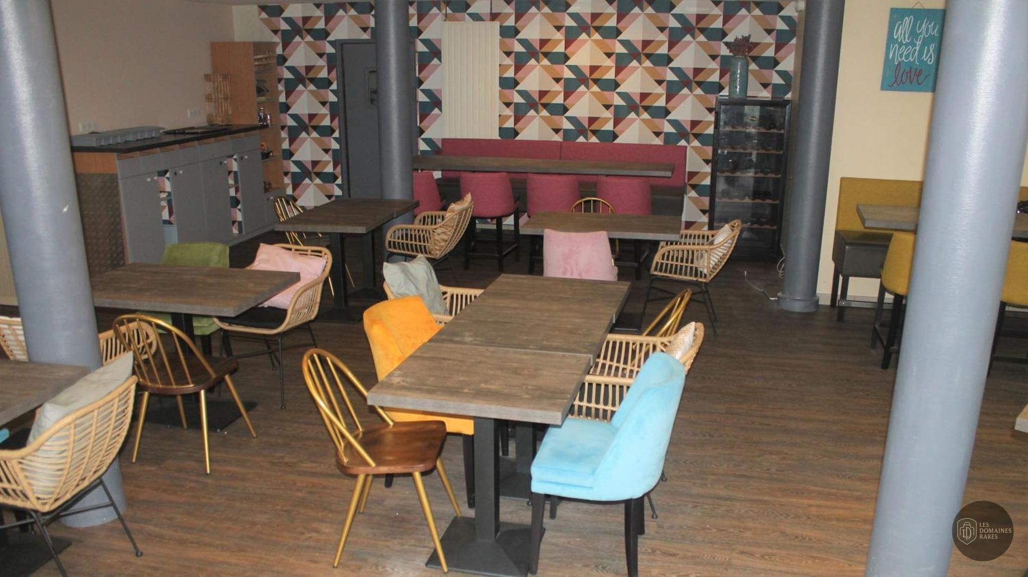 Espace intérieur du lieu Marius à Pornic en Pays de la Loire