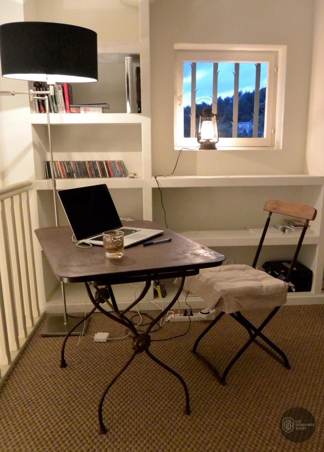 Espace intérieur du domaine Mas Bellevue en Provence-Alpes-Côte d'Azur