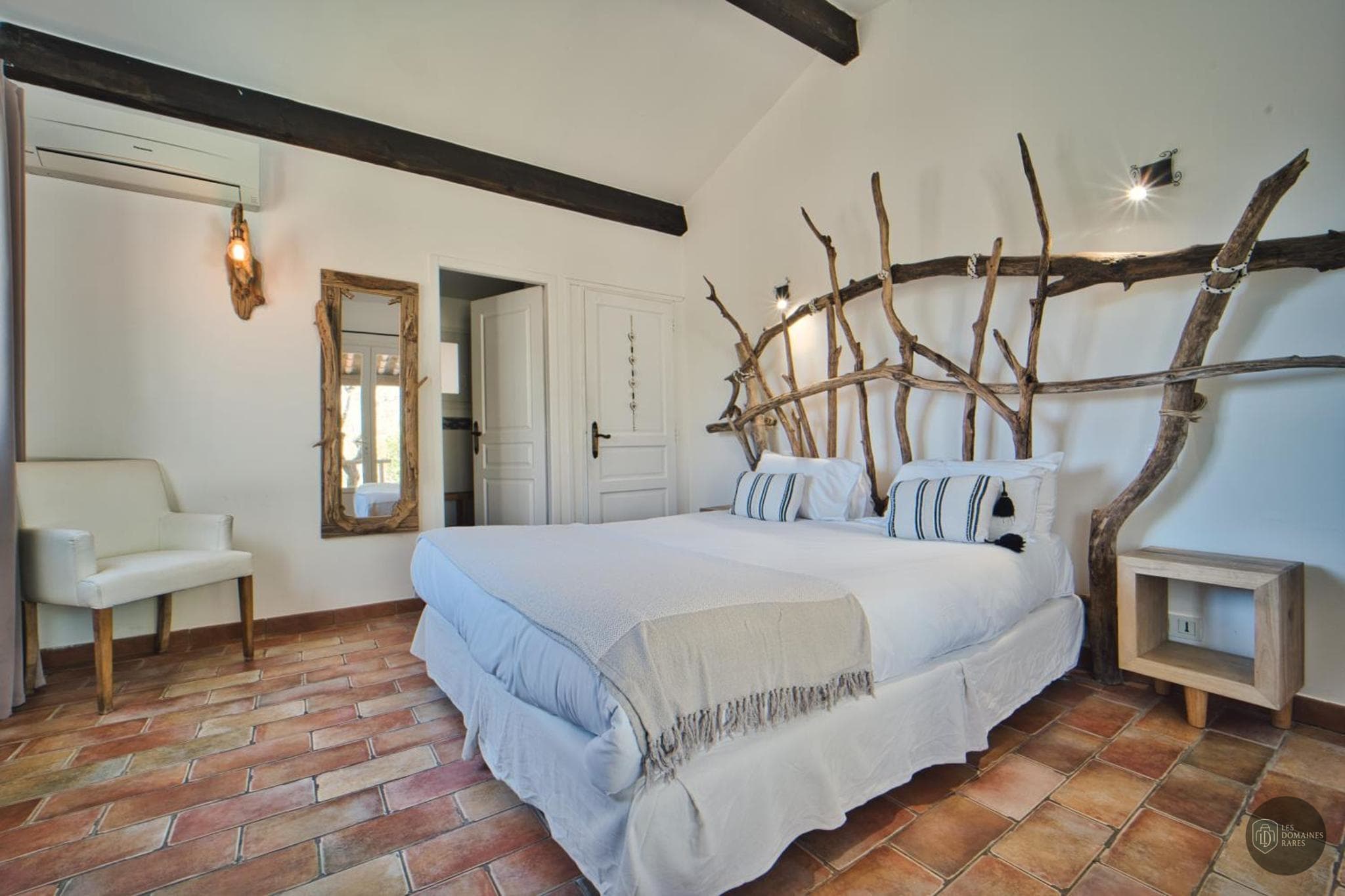 Chambre de l'hôtel Mas de Calabrun en Provence-Alpes-Côte d'Azur - séminaire bouches-du-rhône