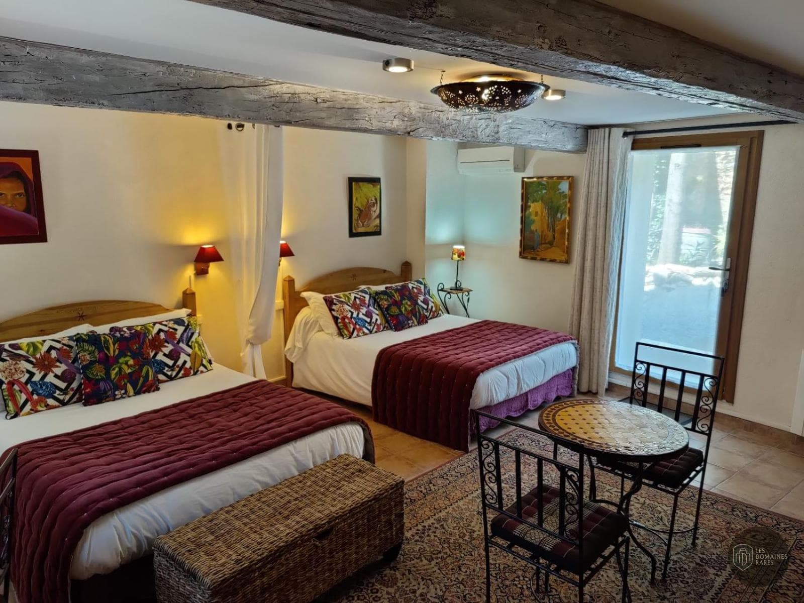 Chambre du domaine Mas de Causse à Brissac en Occitanie