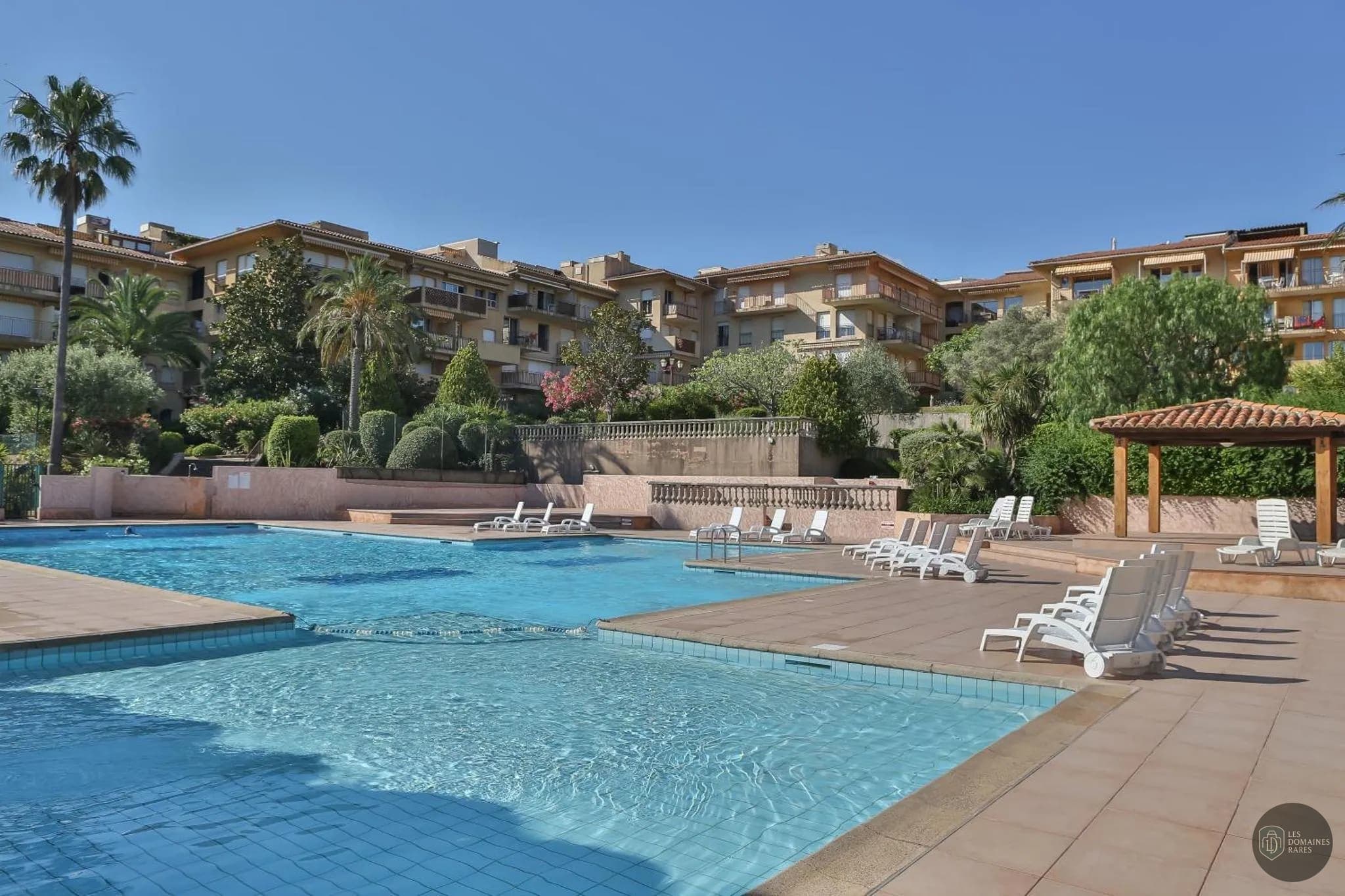 Vue extérieure de l'hôtel Mas de Chastelas à Gassin en Provence-Alpes-Côte d'Azur