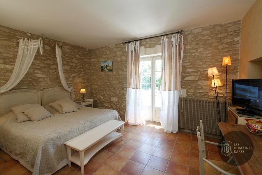 Chambre de l'hôtel Mas des Carassins en Provence-Alpes-Côte d'Azur