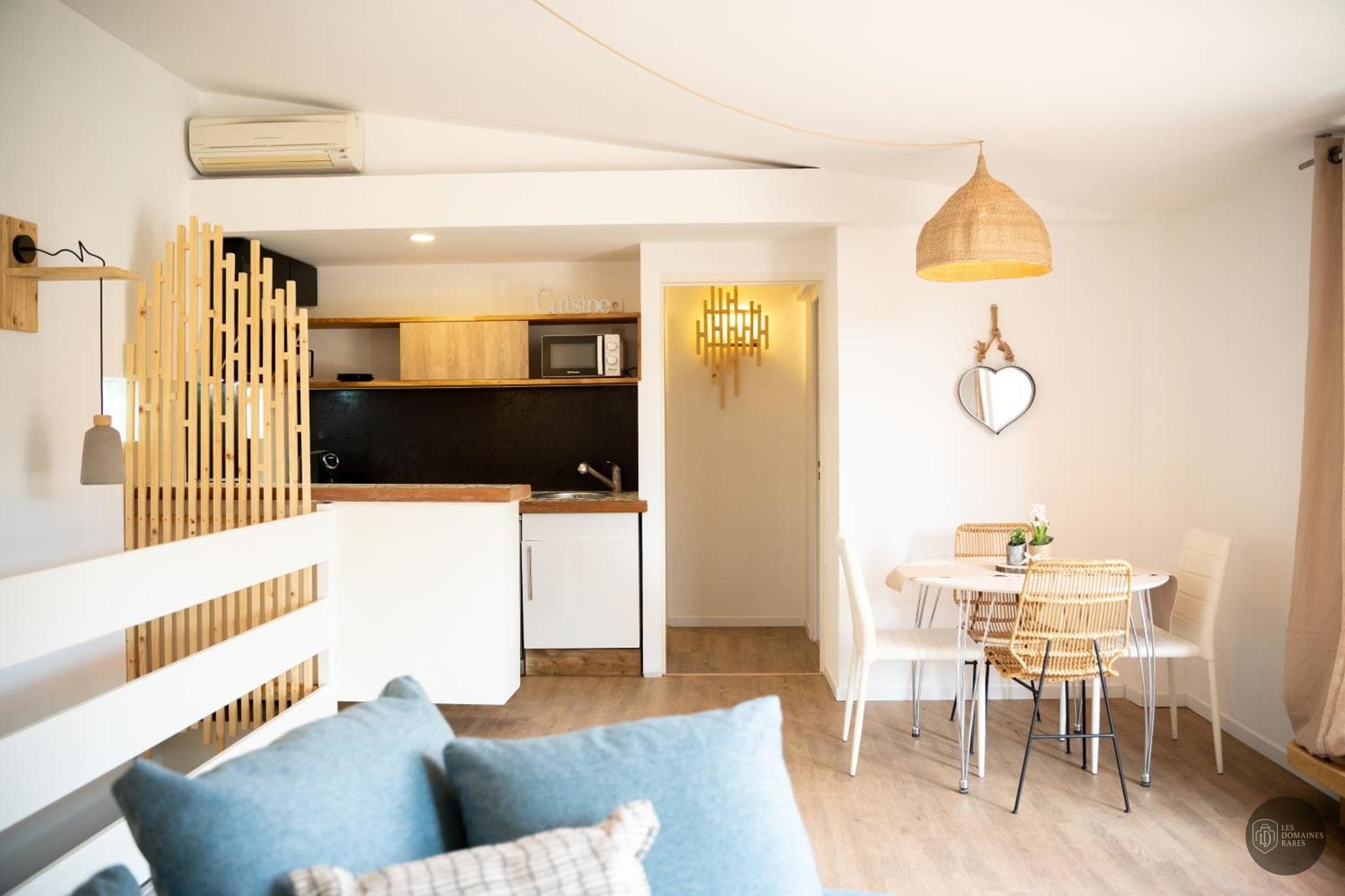 Espace intérieur du domaine Mas du Cheval en Occitanie