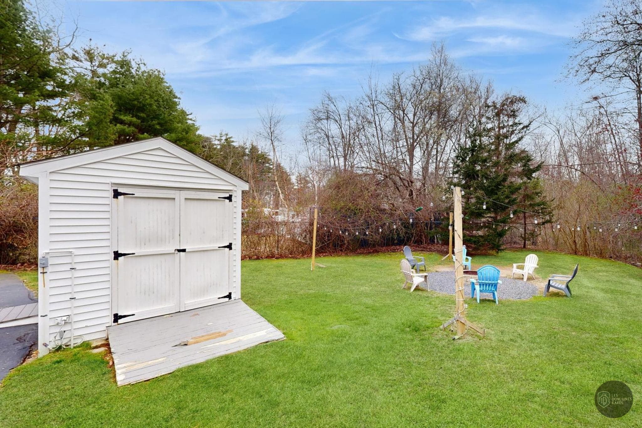 Meet at Parister — Extérieur