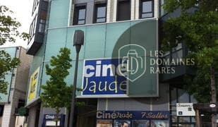 Vue extérieure du lieu Mega CGR Brive en Nouvelle-Aquitaine