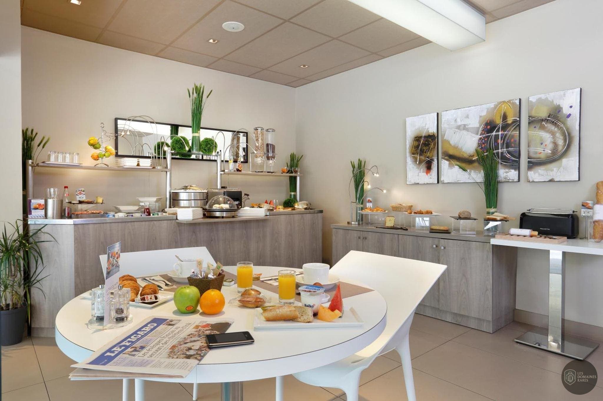 Vue extérieure de l'hôtel Mercure Brive à Ussac en Nouvelle-Aquitaine