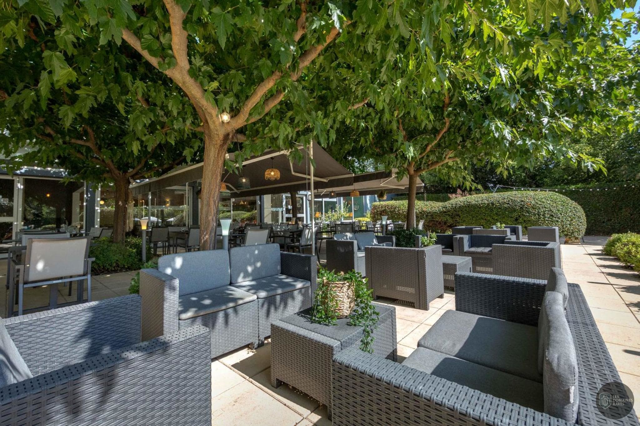 Vue extérieure de l'hôtel Mercure Cavaillon à Cavaillon en Provence-Alpes-Côte d'Azur