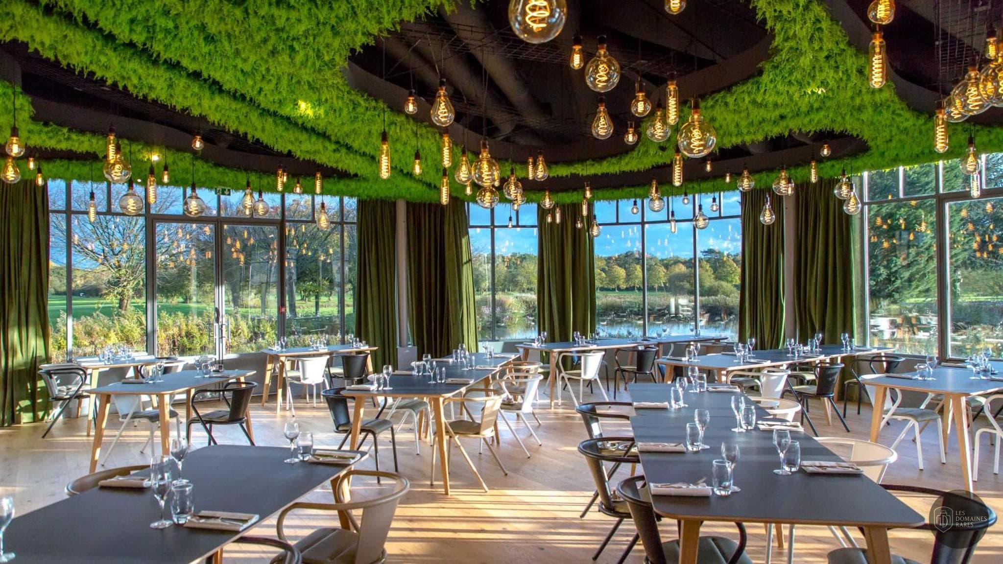 Restaurant de l'hôtel Mercure Chantilly en Hauts-de-France - séminaire chantilly, france
