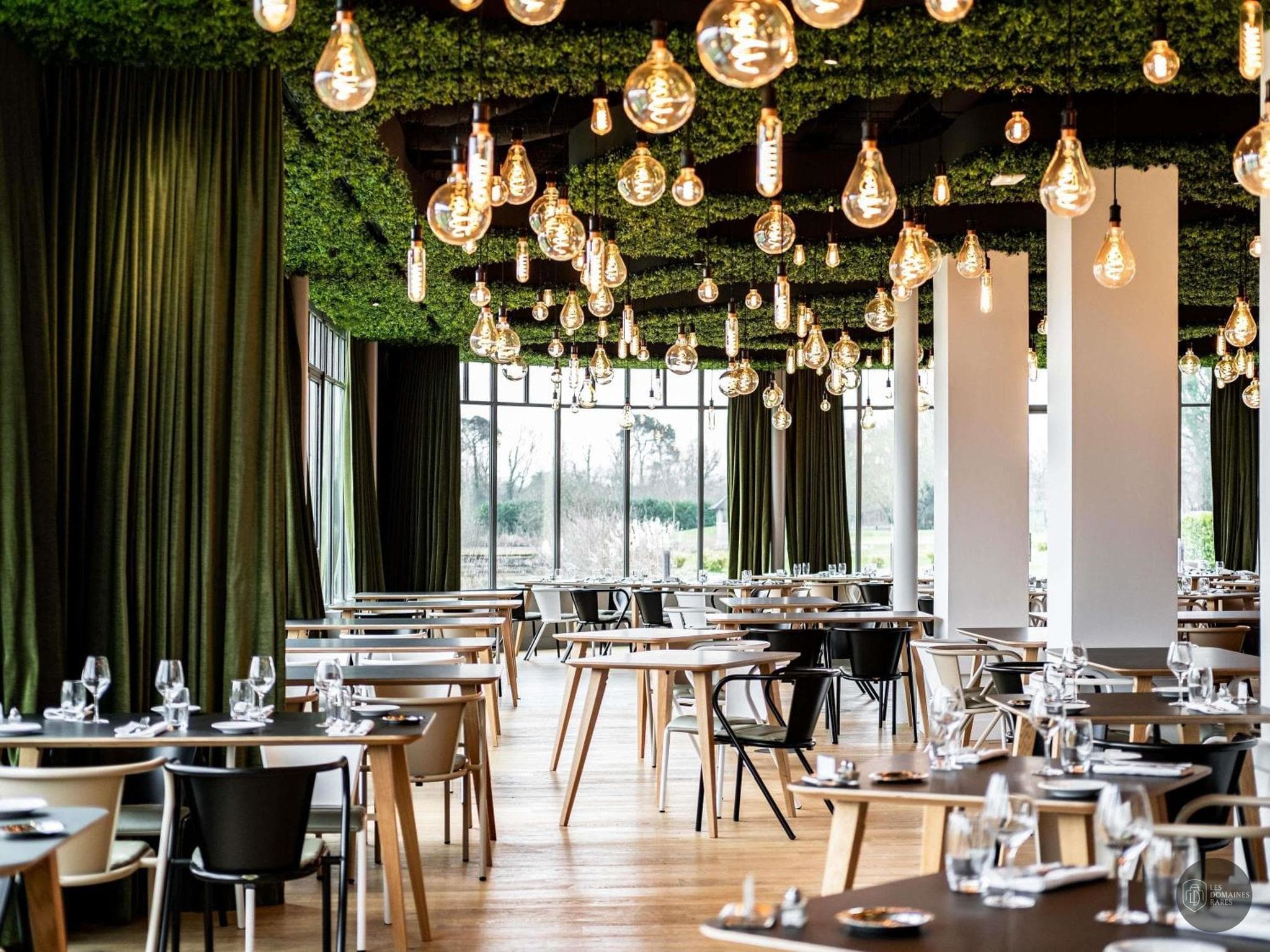 Restaurant de l'hôtel Mercure Chantilly en Hauts-de-France