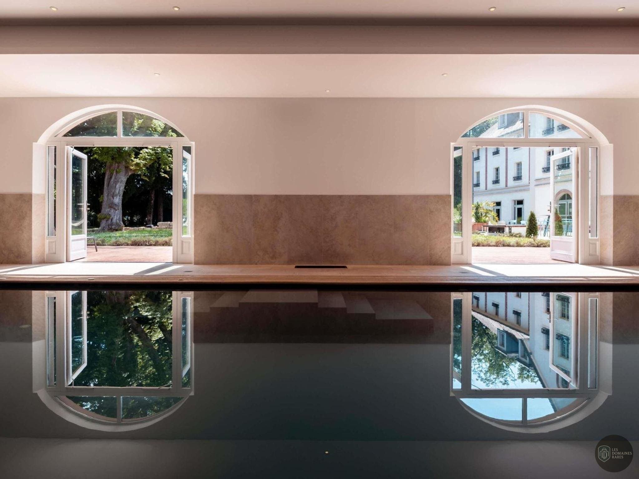 Vue extérieure de l'hôtel Mercure Maintenon à Maintenon en Centre-Val de Loire