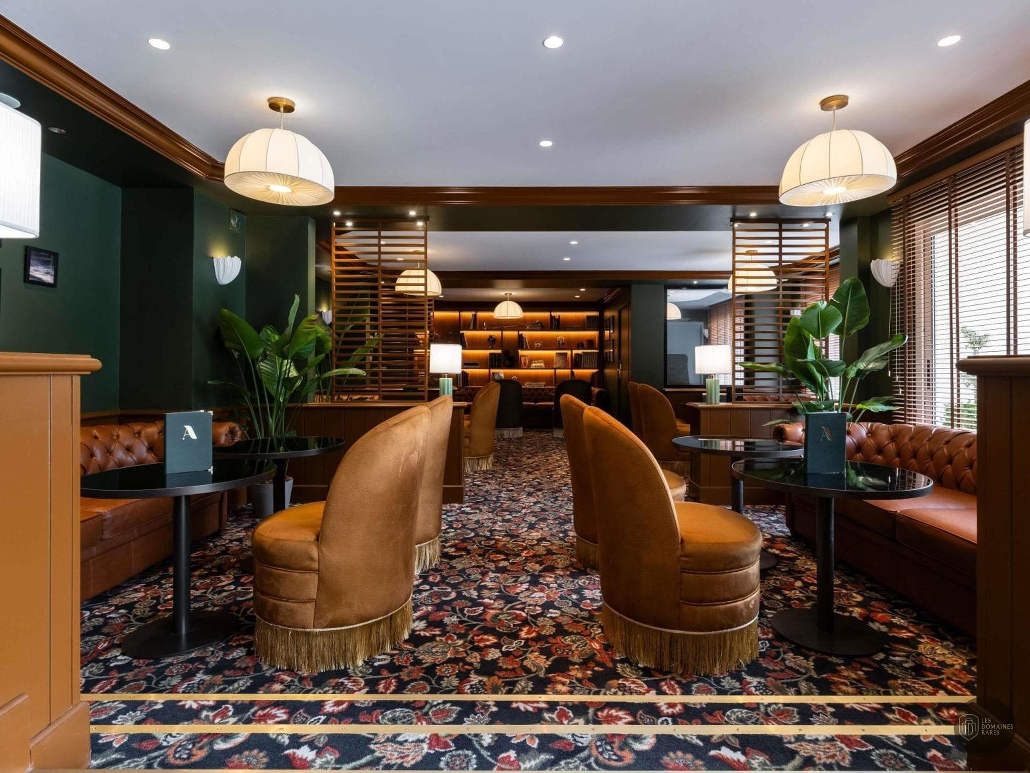 Espace intérieur de l'hôtel Mercure Omaha Beach en Normandie