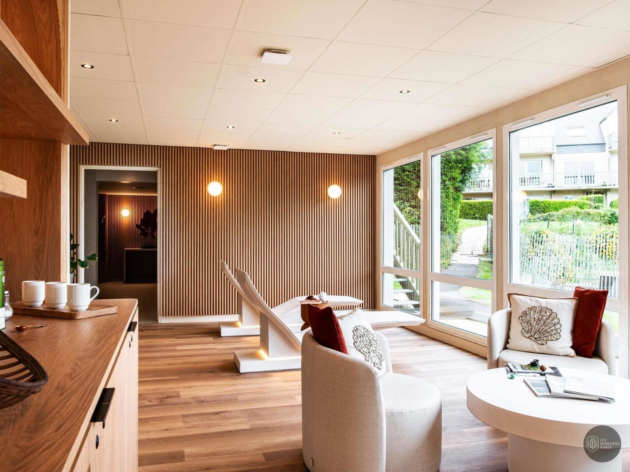Espace intérieur de l'hôtel Mercure Omaha Beach en Normandie