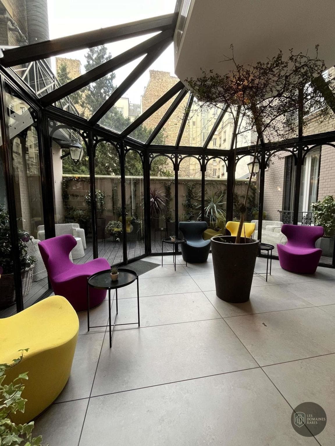 Espace intérieur de l'hôtel Mercure Paris Alesia à Paris en Île-de-France