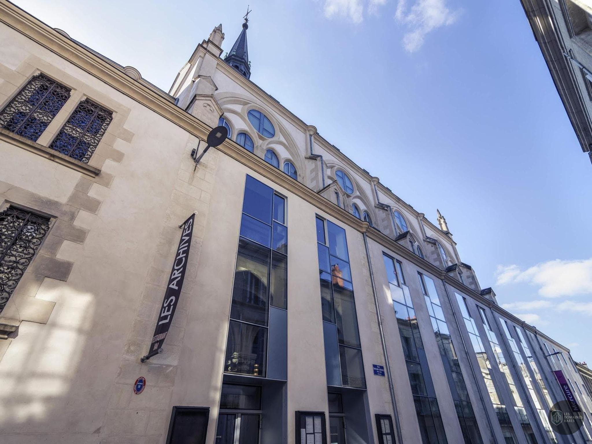 Vue de l'hôtel Mercure Poitiers Centre à Poitiers en Nouvelle-Aquitaine