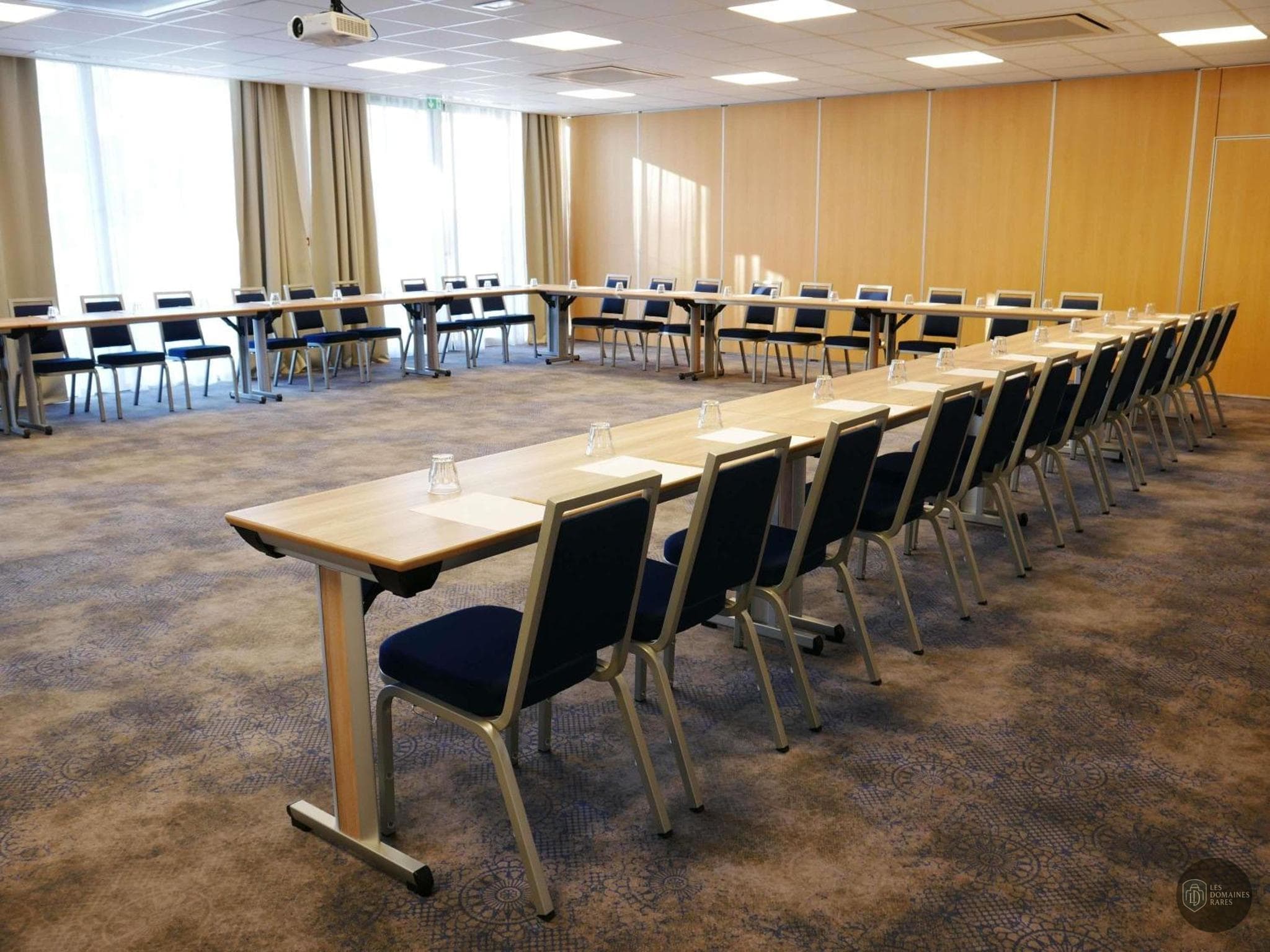 Salle de réunion 1 de l'hôtel Mercure Vichy à Vichy en Auvergne-Rhône-Alpes