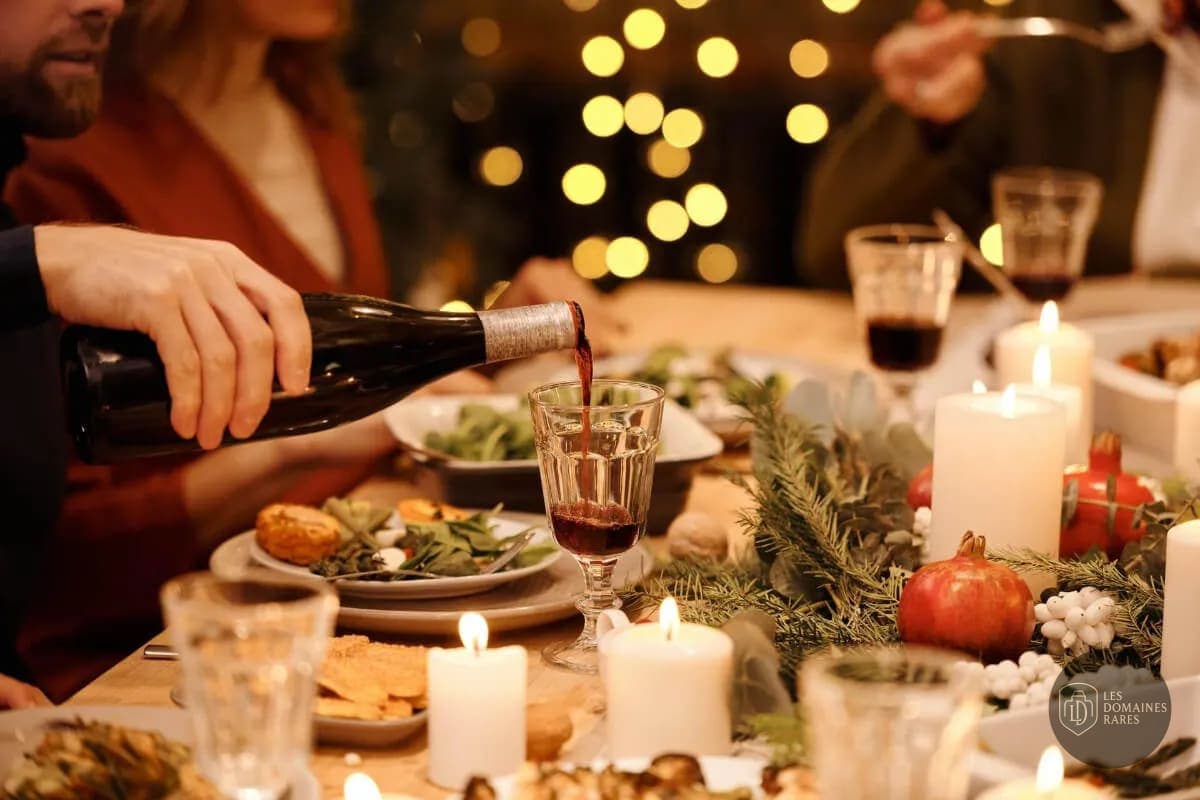Table dressée, ambiance festive