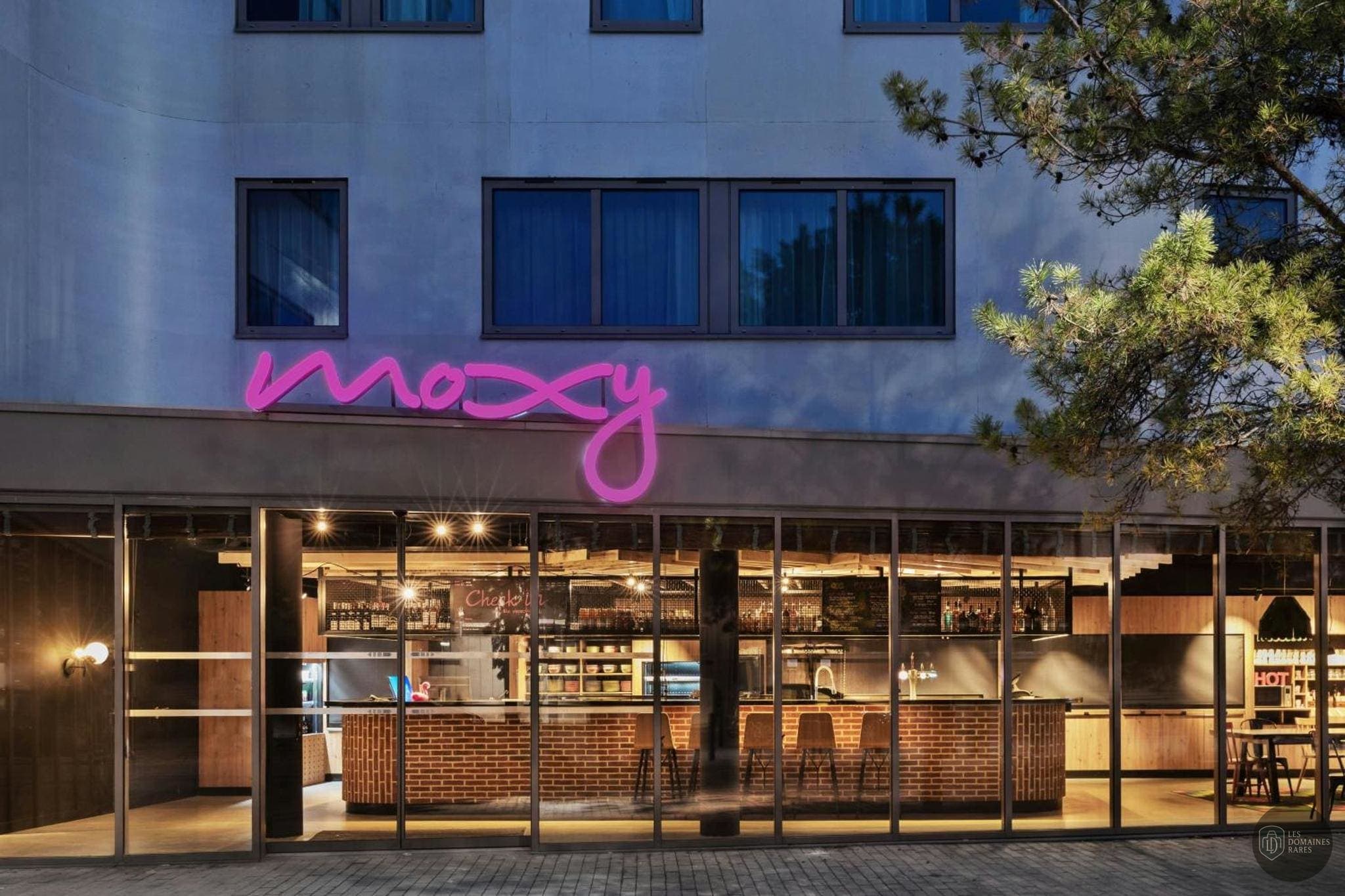 Moxy Amiens — Extérieur