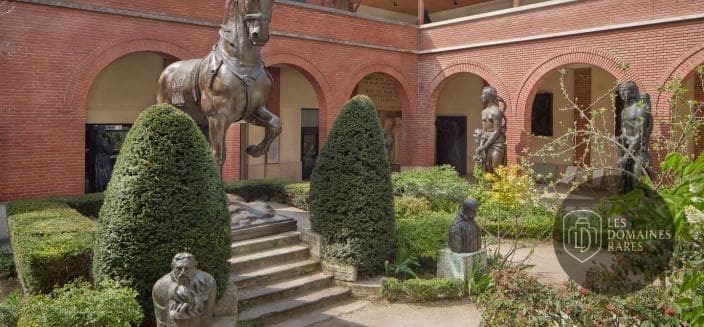 Vue extérieure du musée Musée Bourdelle à Paris en Île-de-France