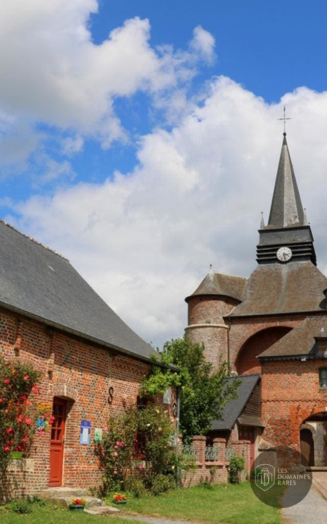 Vue extérieure du lieu Nū à Lille en Hauts-de-France