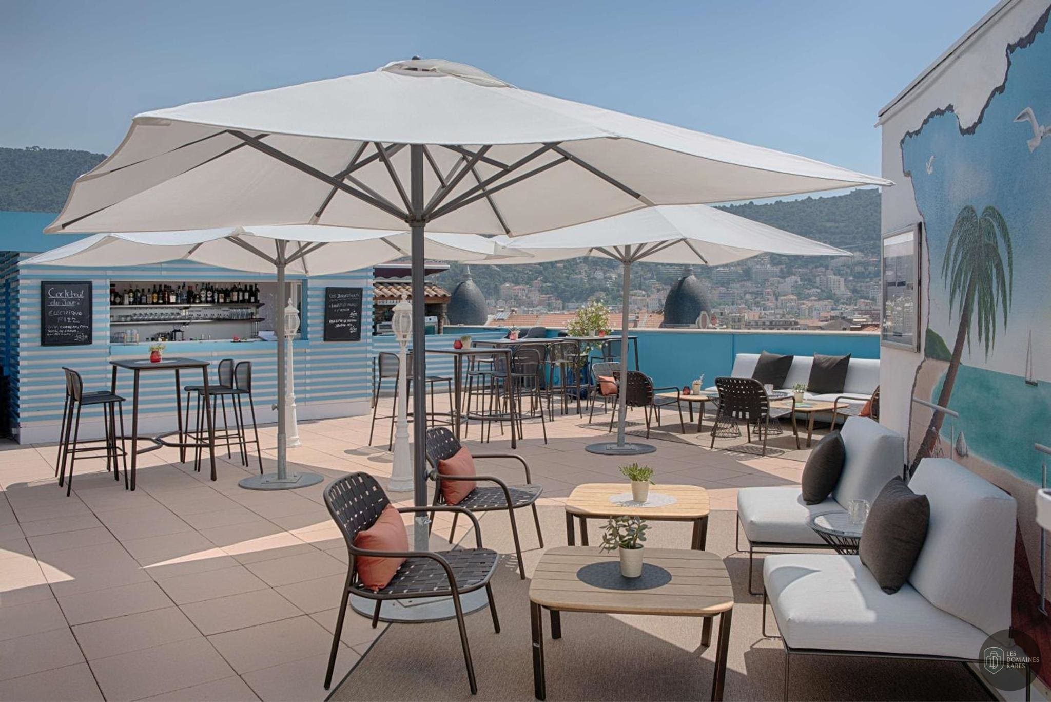 Vue extérieure de l'hôtel Nh Nice à Nice en Provence-Alpes-Côte d'Azur