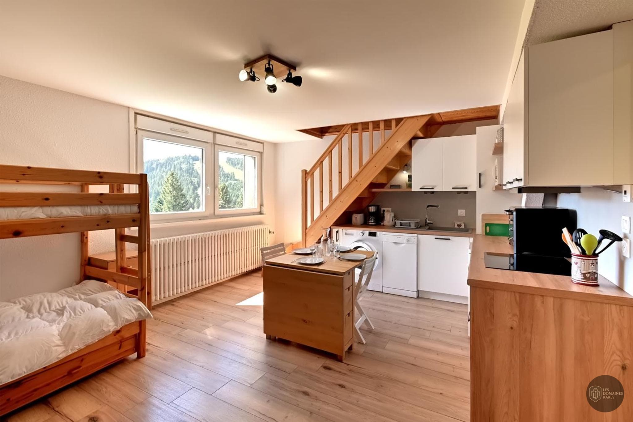 Vue extérieure du lieu Nid des Vosges à Champdray en Grand Est