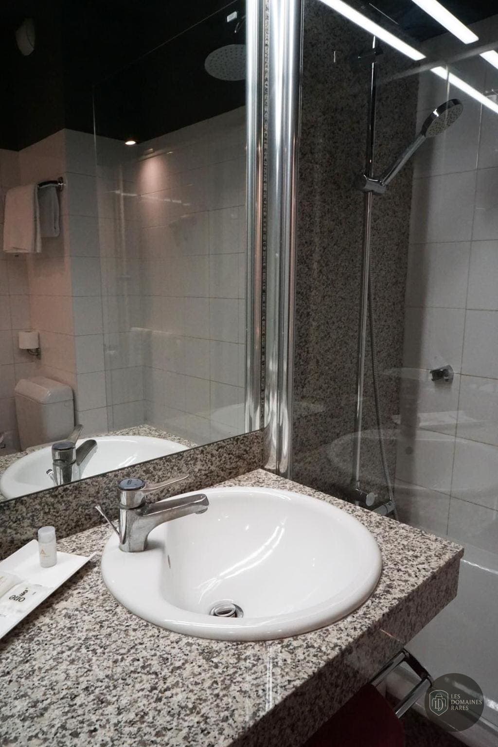 Salle de bain du lieu Ninkasi Gratte Ciel à Lyon en Auvergne-Rhône-Alpes