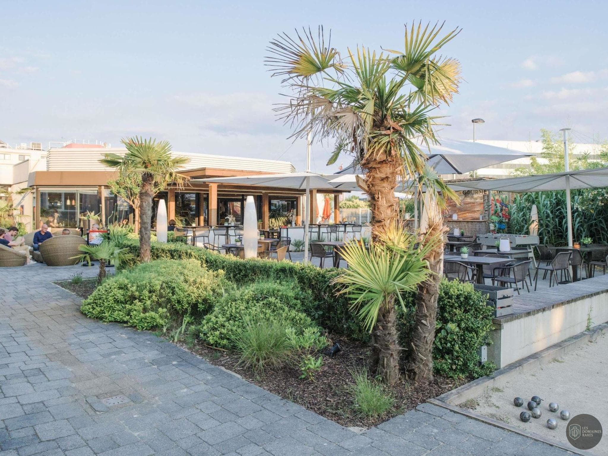 Vue extérieure de l'hôtel Novotel Bordeaux Lac à Bordeaux en Nouvelle-Aquitaine