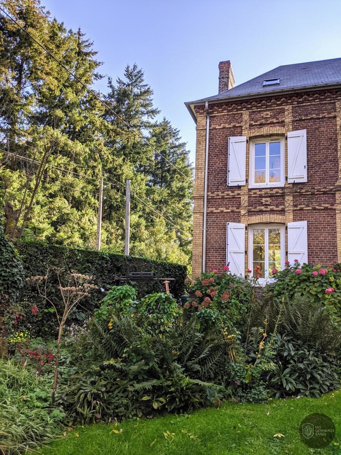 Vue extérieure du domaine Numéro 75 à Avignon en Provence-Alpes-Côte d'Azur