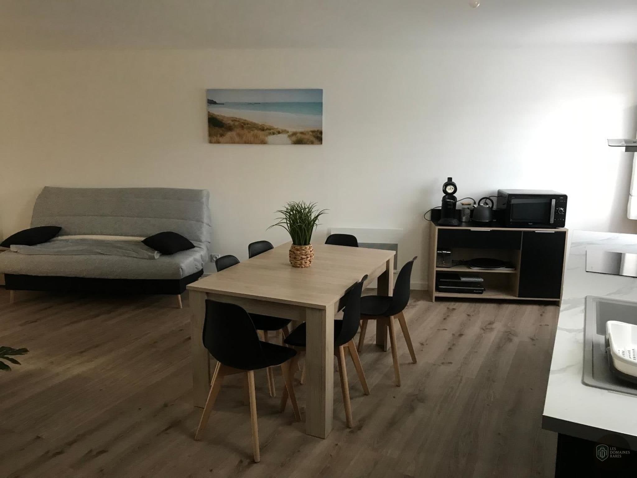 Numéro 8 — Intérieur