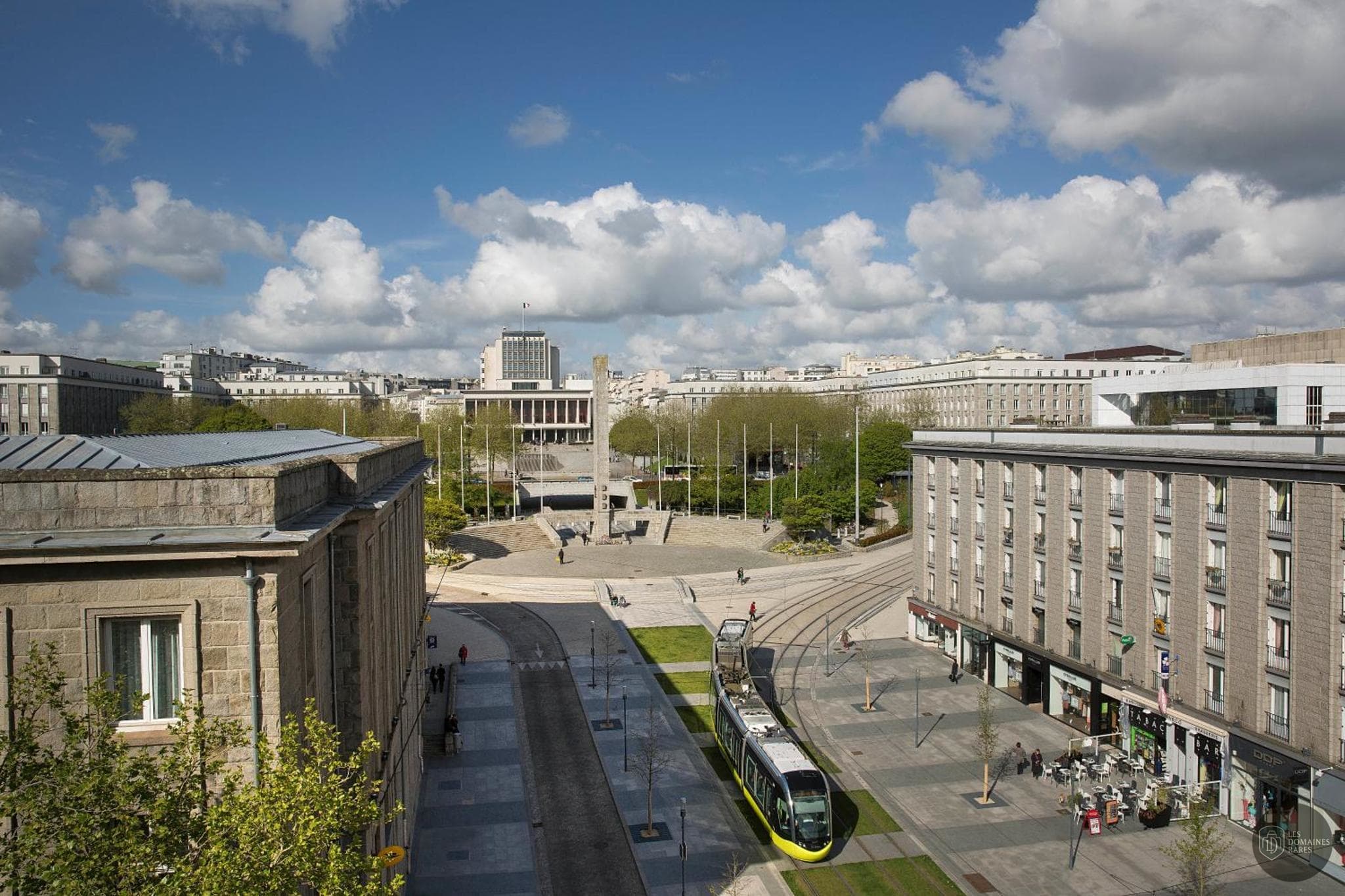 Vue extérieure de l'hôtel Oceania Brest Centre en Bretagne