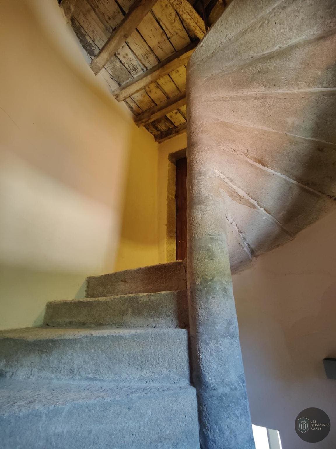 Vue extérieure du lieu Orbis Aventures à Tourcoing en Hauts-de-France