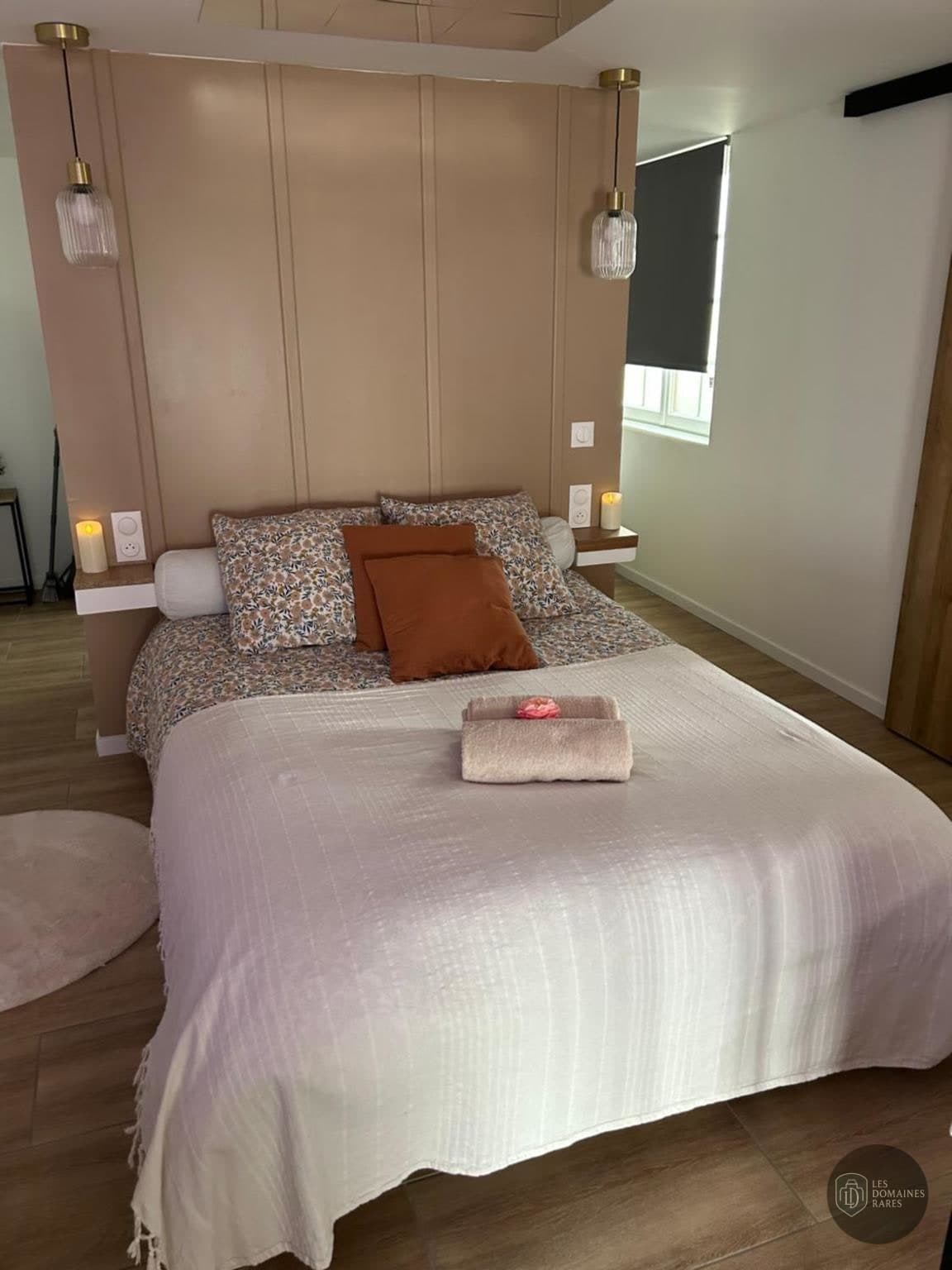 Chambre du lieu Osmose à Chessy en Île-de-France - séminaire serris