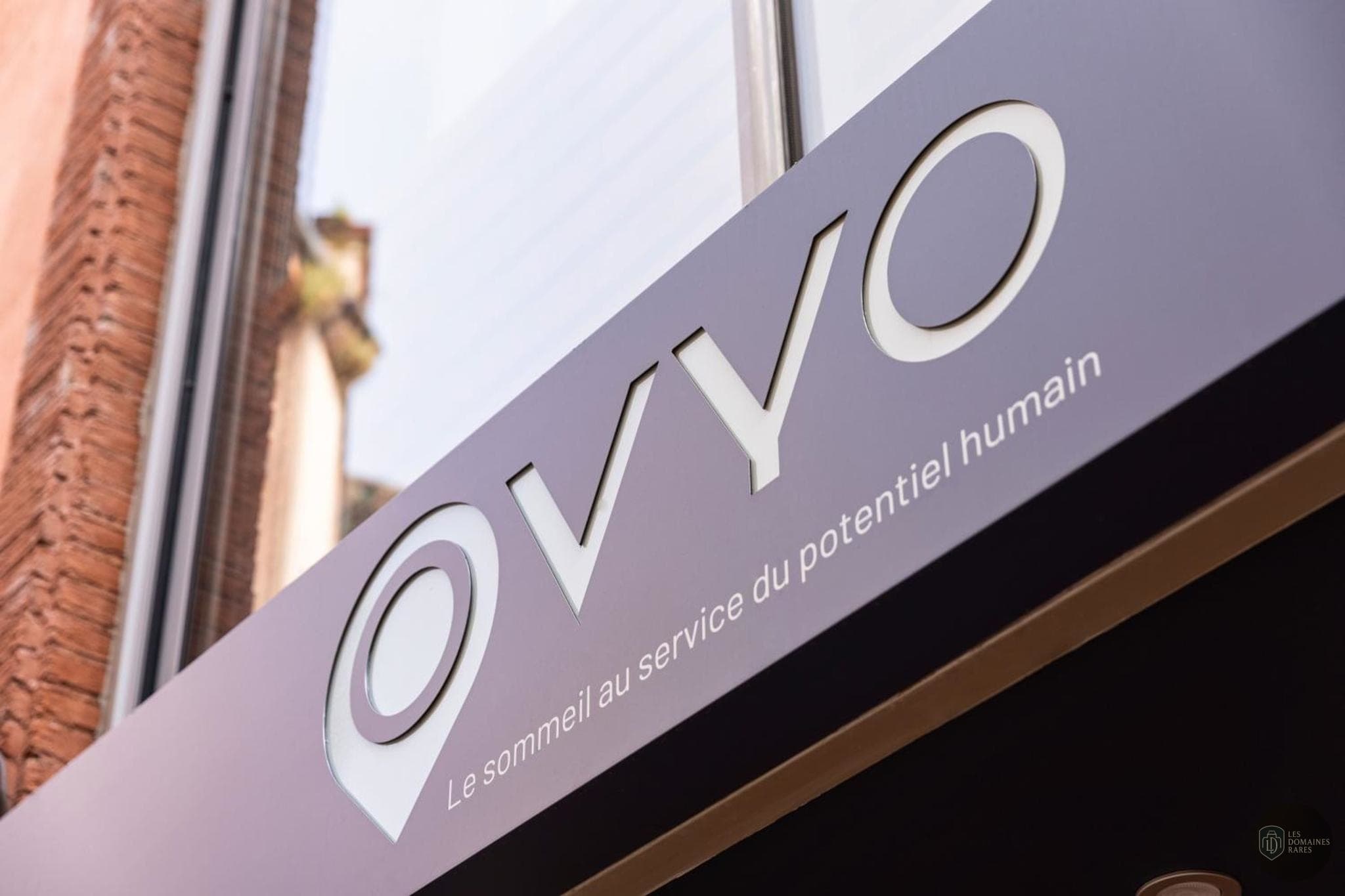 Vue extérieure de l'hôtel Ovyo Hôtel à Toulouse en Occitanie