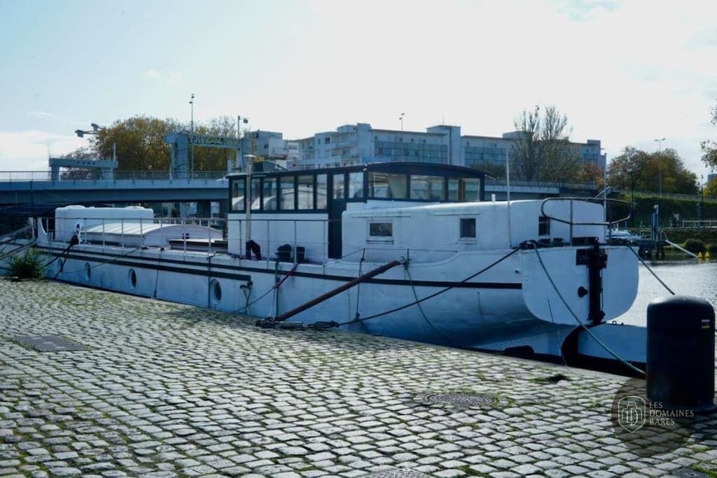Péniche Le Chaland — Autres