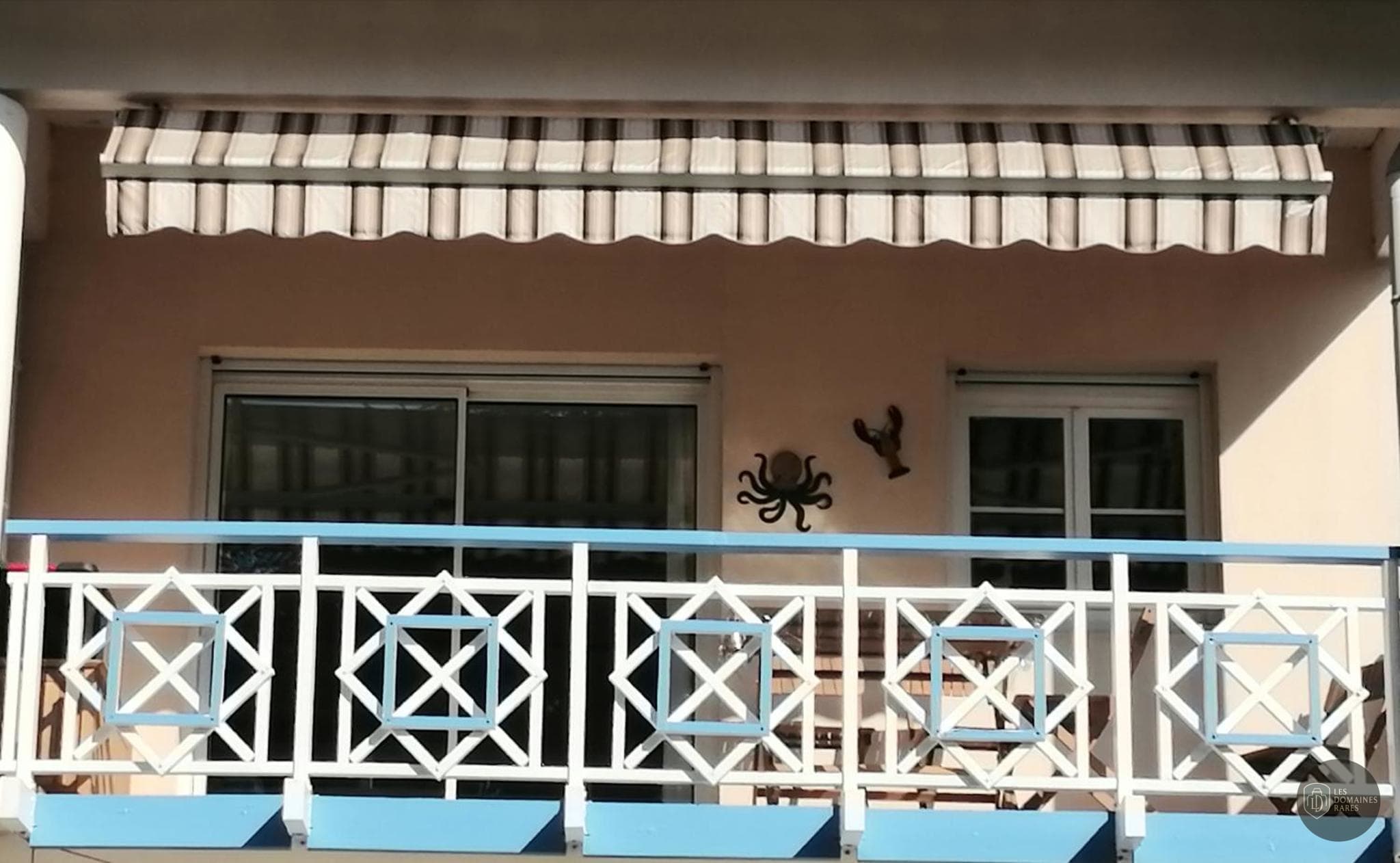Vue extérieure du lieu Pacha en Île-de-France