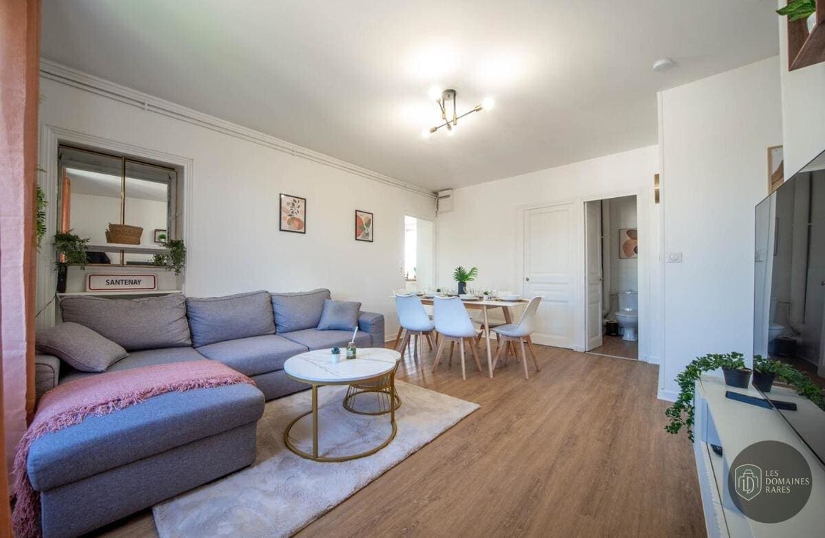 Espace intérieur du lieu Paddock 42 en Auvergne-Rhône-Alpes