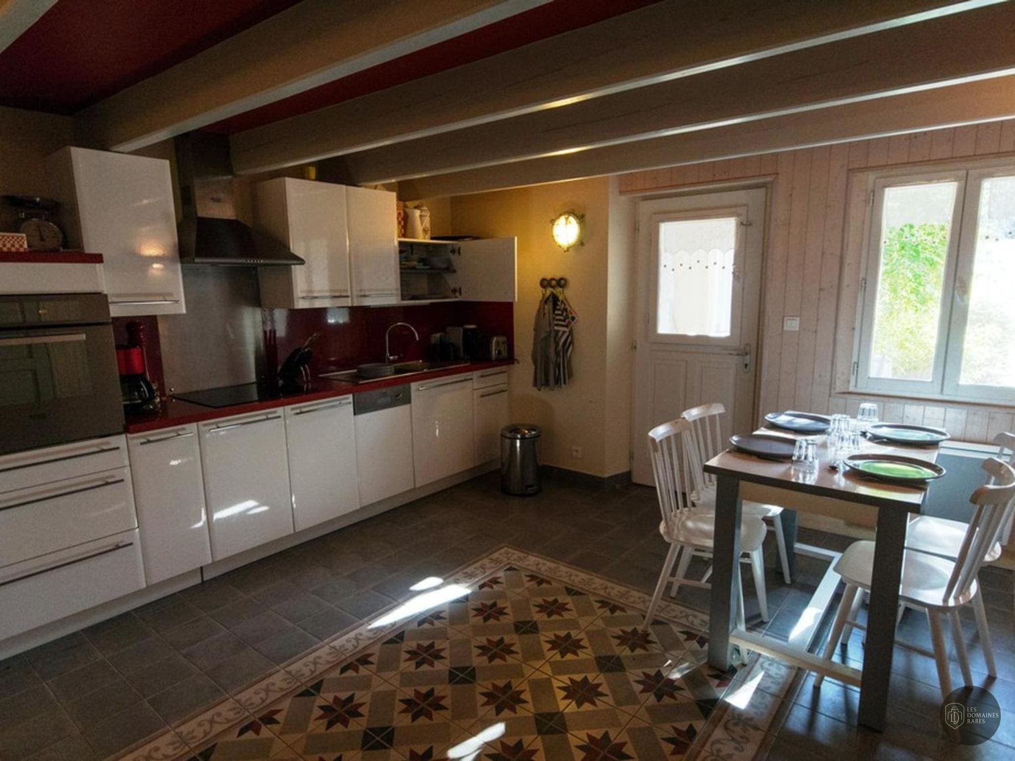 Vue extérieure du lieu Palais 77 en Île-de-France