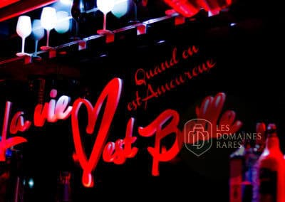 Bar : inscription lumineuse