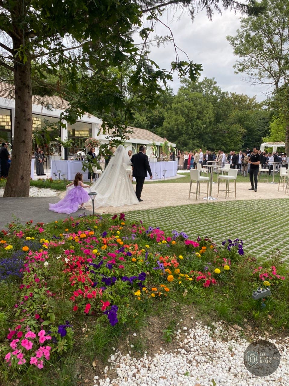 Vue extérieure de la villa Pavillon Gravelle à Paris en Île-de-France