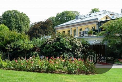 Vue extérieure de l'hôtel Pavillon Ledoyen à Paris en Île-de-France