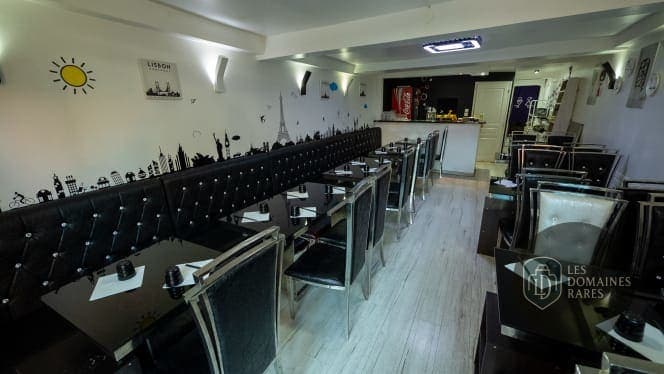 Restaurant du lieu Peniche Samsara à Toulouse en Occitanie