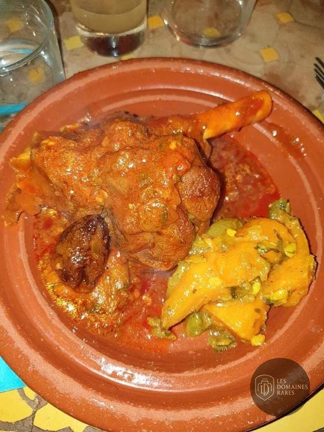 Restaurant du lieu Peniche Samsara à Toulouse en Occitanie