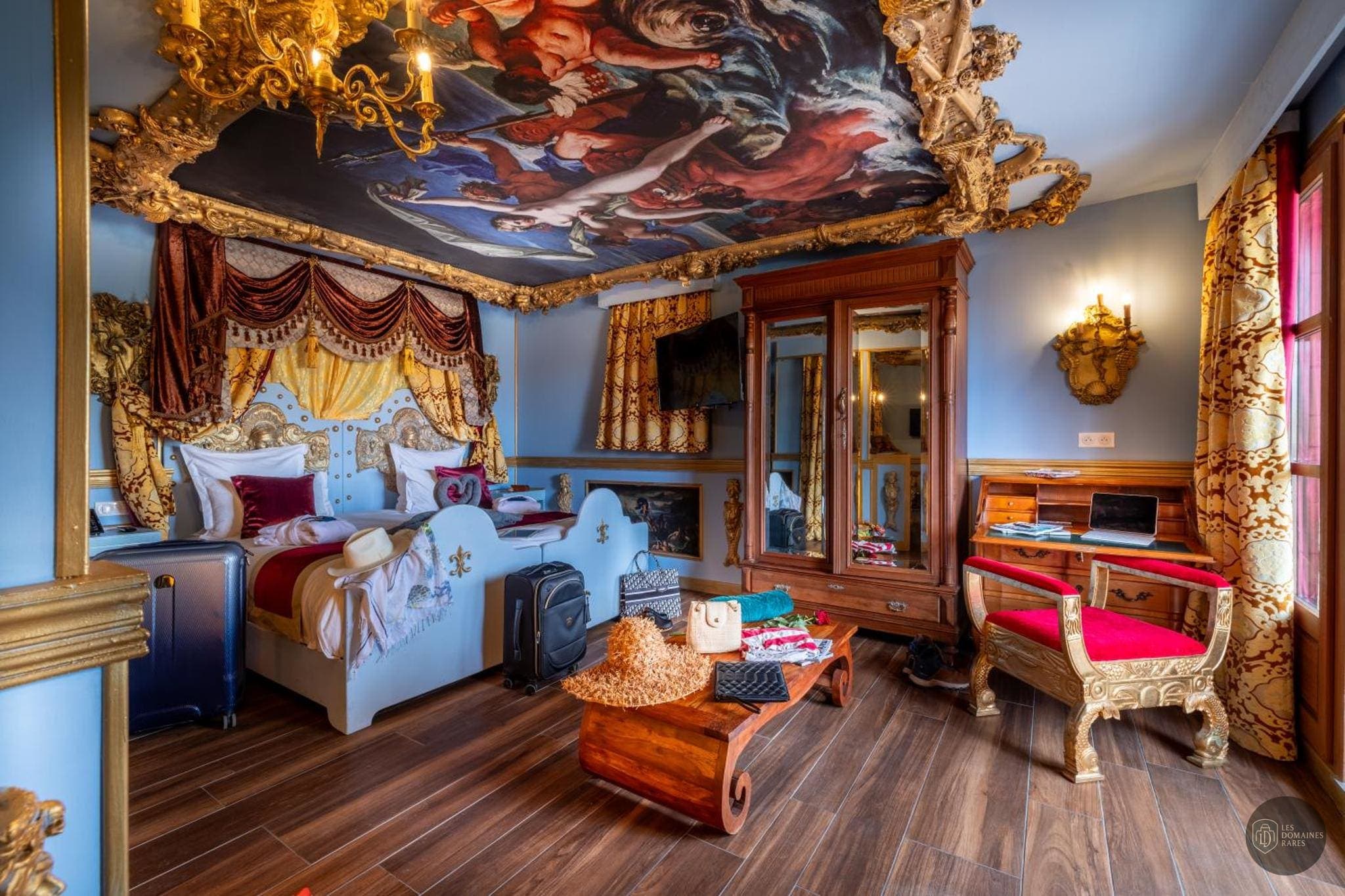 Chambre de l'hôtel Pirates World à Cap en Occitanie