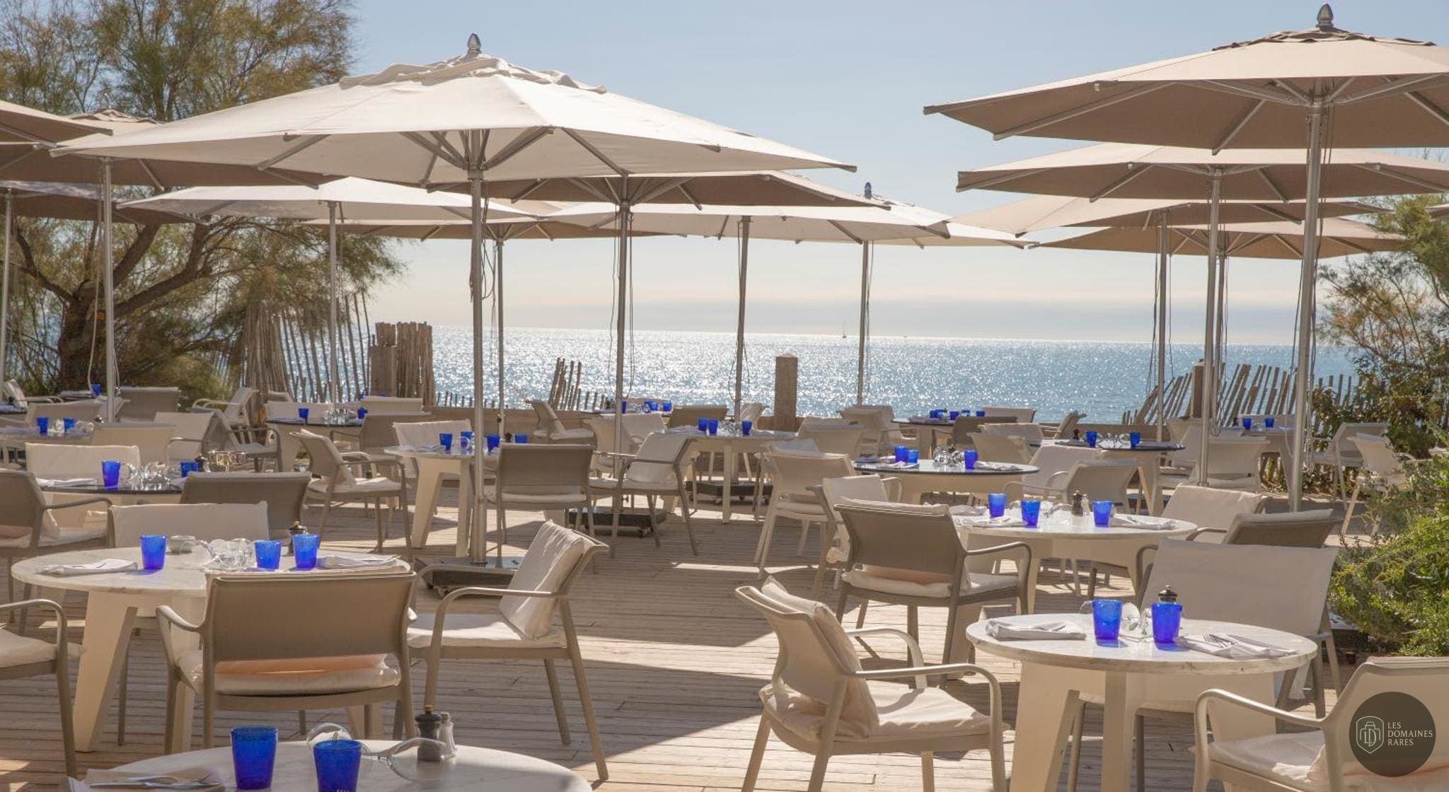 Vue extérieure de l'hôtel Plage Palace à Montpellier en Occitanie