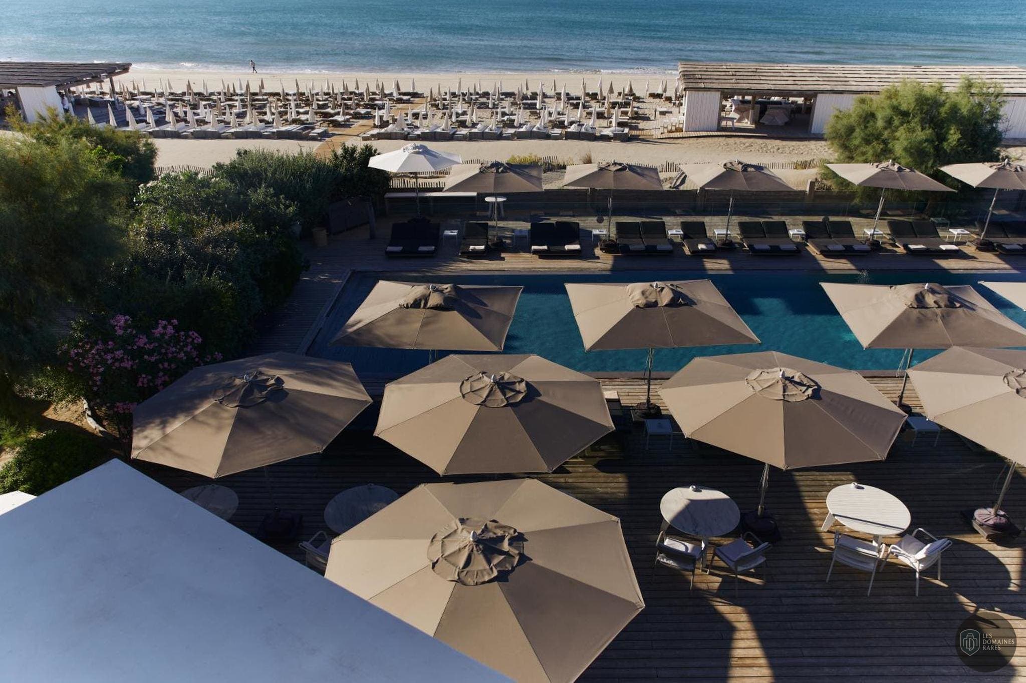 Vue extérieure de l'hôtel Plage Palace à Montpellier en Occitanie