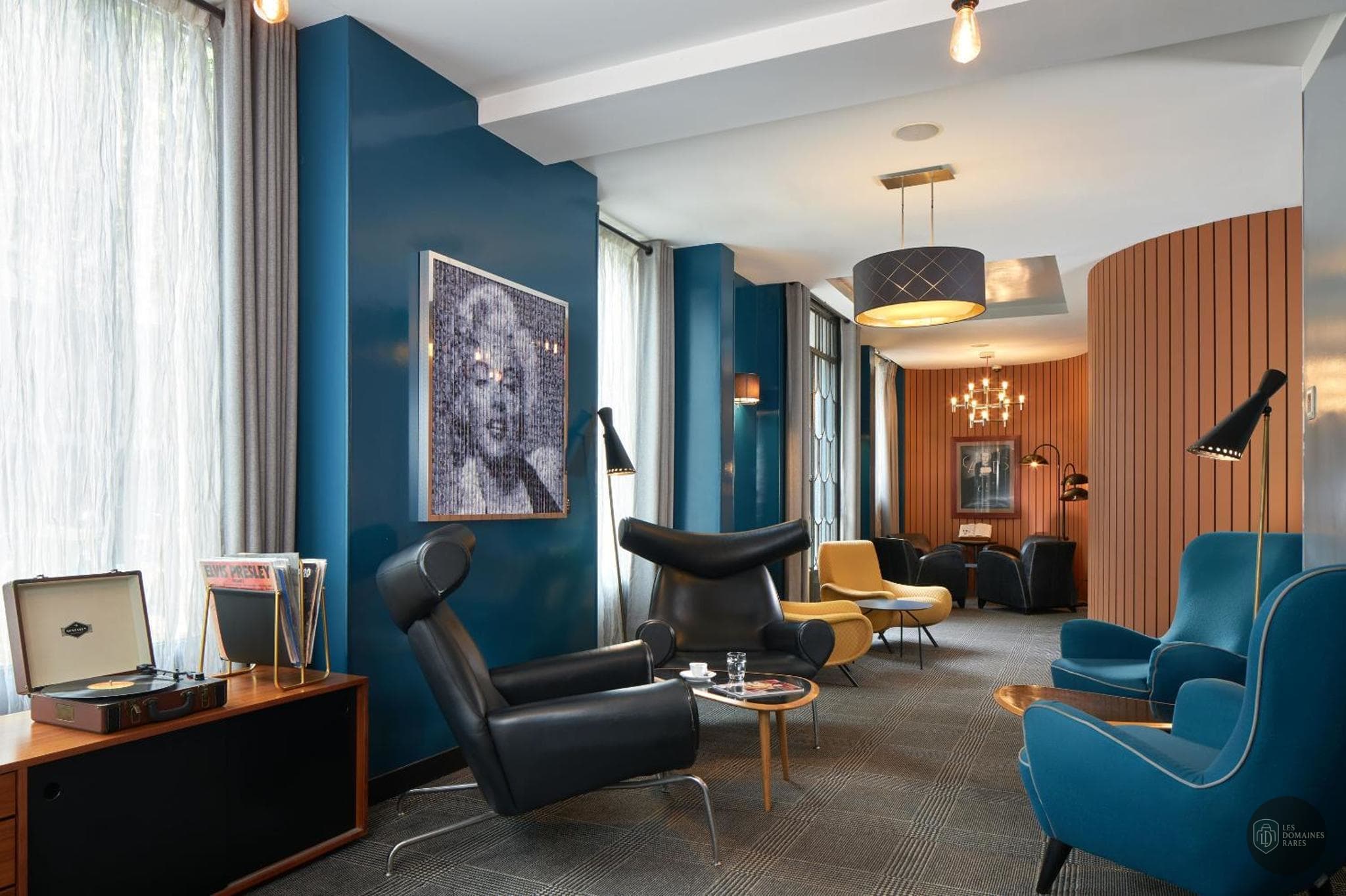 Espace intérieur de l'hôtel Platine Hôtel à Paris en Île-de-France
